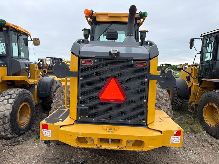 2023-deere-644p-image-5