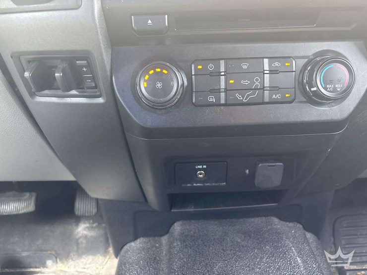 2018-ford-f250-image-16