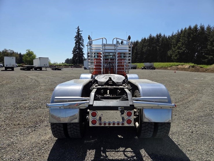 2026-kenworth-t800-image-6