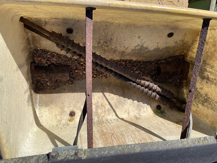 john-deere-7000-image-11