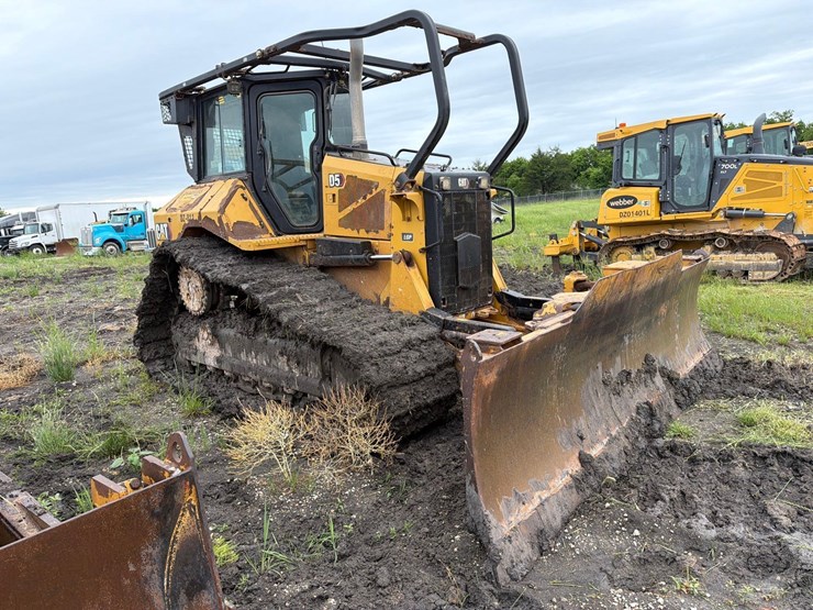 2021-caterpillar-d5-lgp-image-4