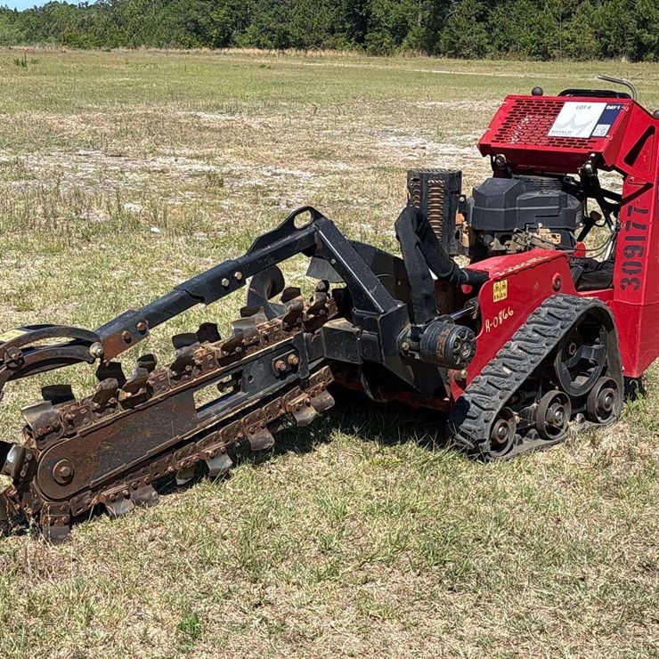 2021 TORO TRX16