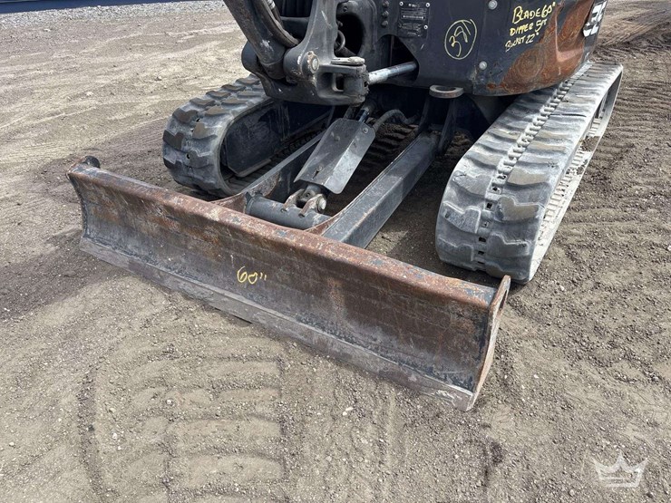2020-bobcat-e26-image-13