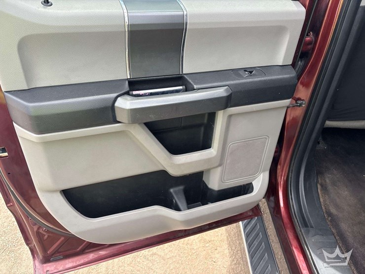 2015-ford-f150-image-21