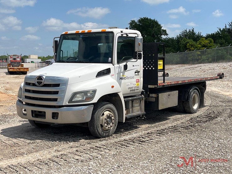 2018-hino-258alp-image-5