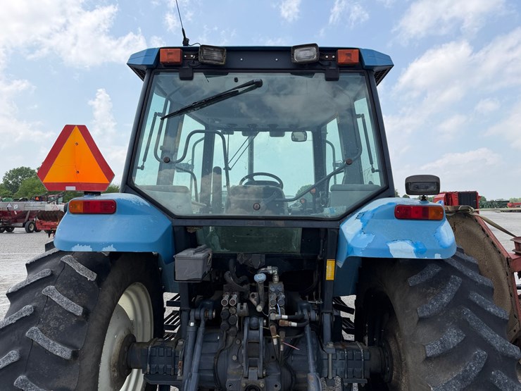 1998-new-holland-ts100-image-23