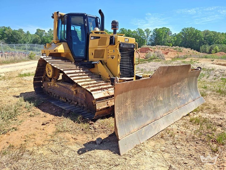 2019-caterpillar-d6n-lgp-image-2