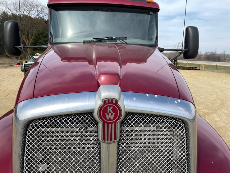 2008-kenworth-t660-image-15