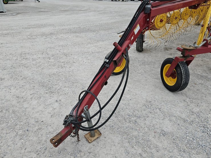 2012-new-holland-ht154-image-2