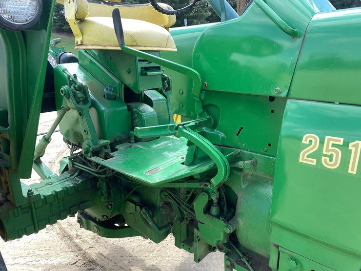 john-deere-2510-image-18
