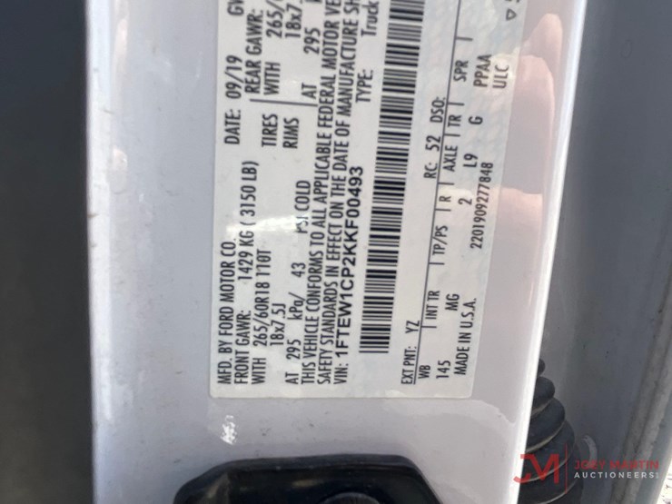 2019-ford-f150-xlt-image-16