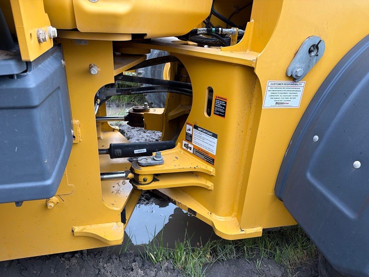 2023-deere-644p-image-8