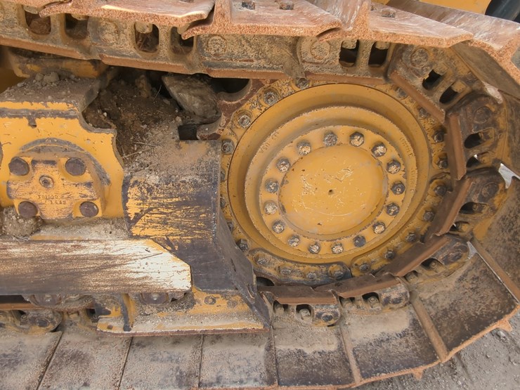 2022-deere-700l-xlt-image-15