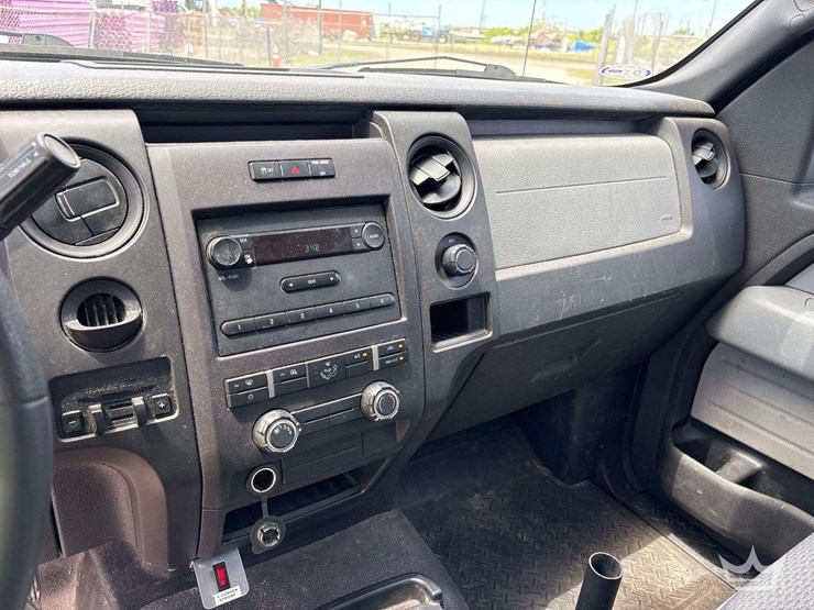 2014-ford-f150-image-17