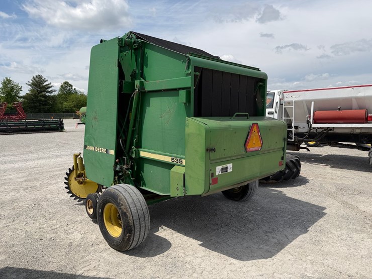 john-deere-535-image-5