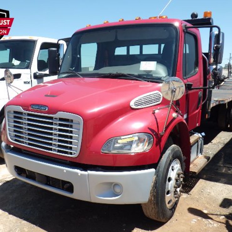 2019 FREIGHTLINER M2 106