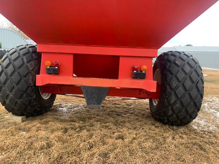 united-farm-tools-725-image-6
