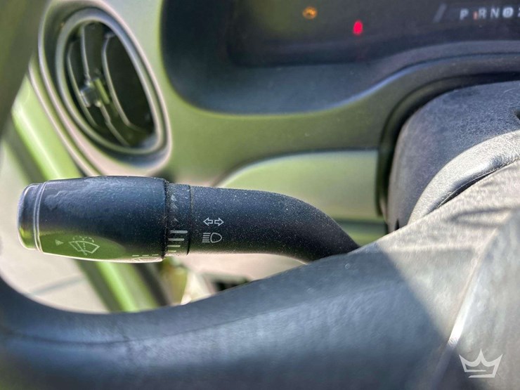 2008-ford-cargo-image-15