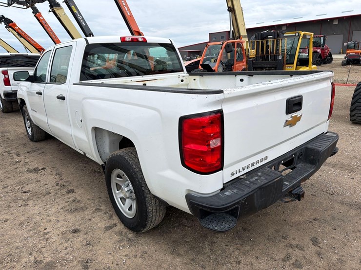 2017-chevrolet-1500-image-5