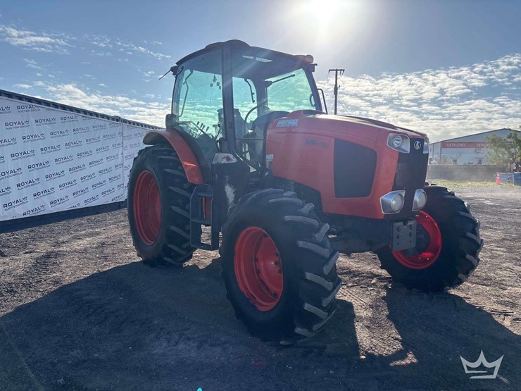 2015-kubota-m6-131-image-3