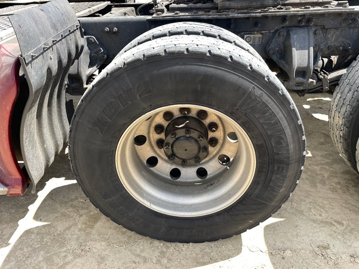 2013-kenworth-t660-image-151