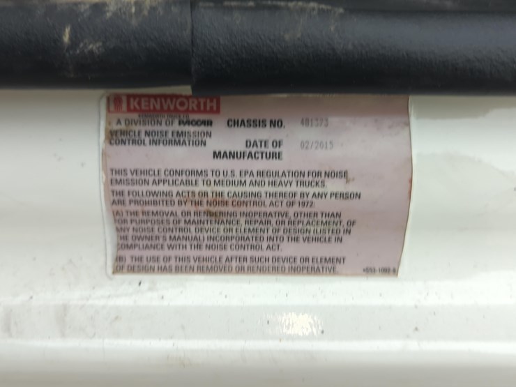 2016-kenworth-t880-image-10
