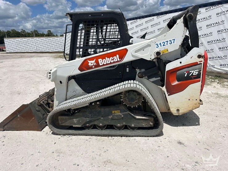 2023-bobcat-t76-image-17