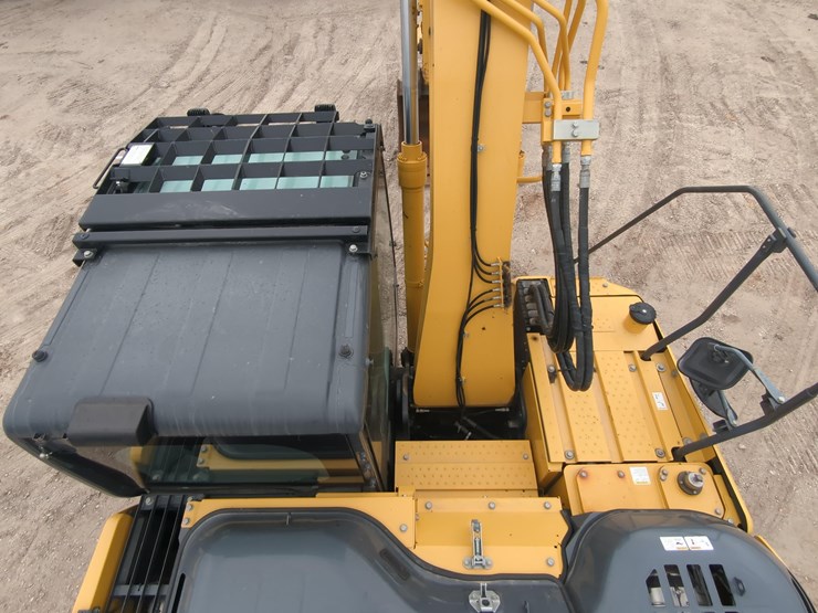 2023-kobelco-sk140sr-lc-7-image-16