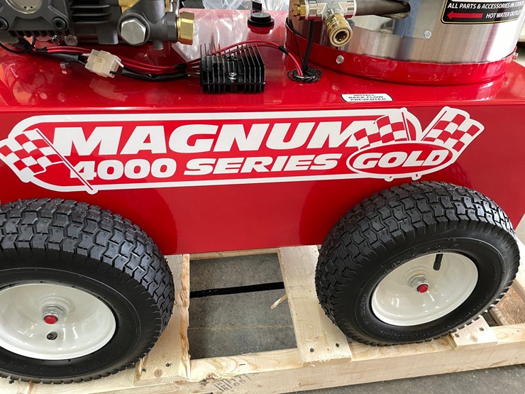 #2296-•-new-magnum-4000-hot-water-pressure-washer-image-5