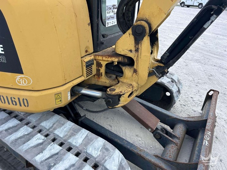 2013-caterpillar-305.5e-image-20