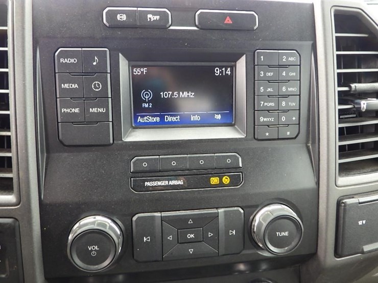 2020-ford-f550-image-38
