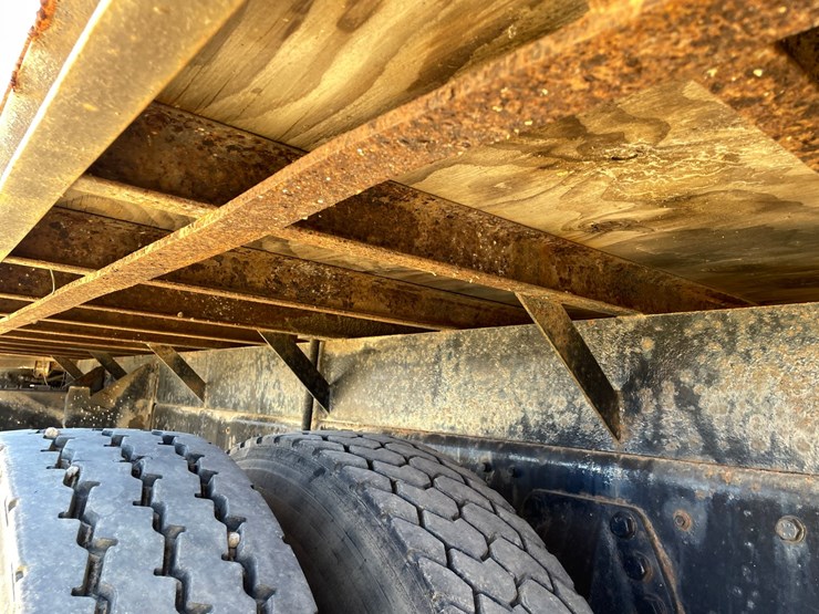 1994-ford-l8000-image-43