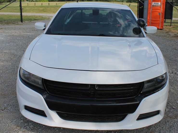 2018-dodge-charger-image-8