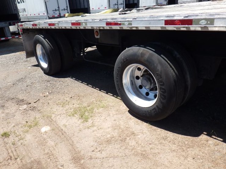 2015-utility-flatbed-image-6