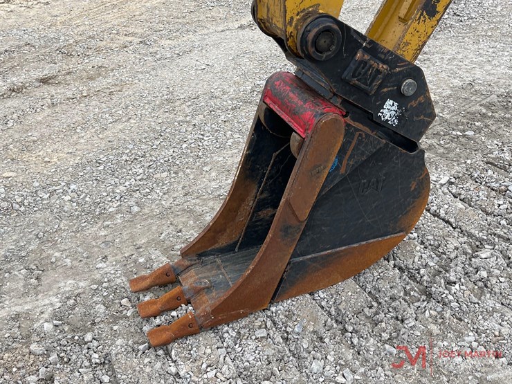 2021-caterpillar-420-xe-image-14