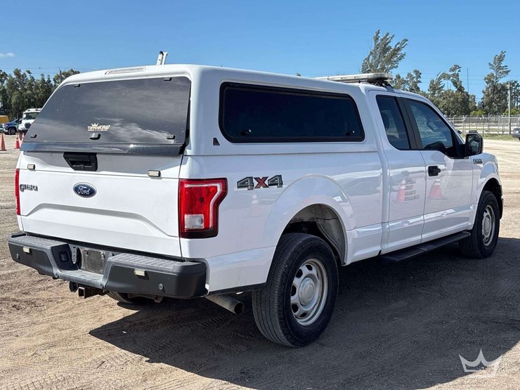 2017-ford-f150-image-3