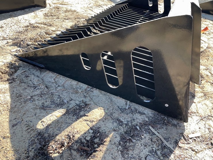 #2331-•-new-wolverine-66"-skid-steer-skelton-high-side-bucket-image-6