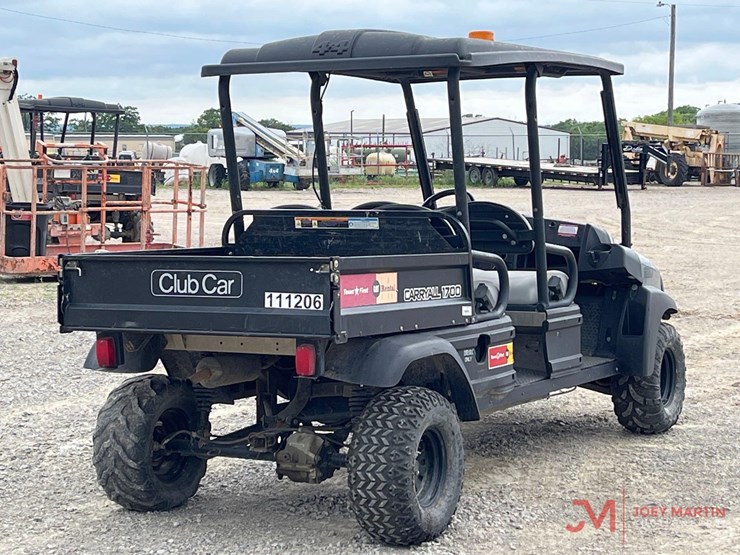 club-car-carryall-1700-image-4