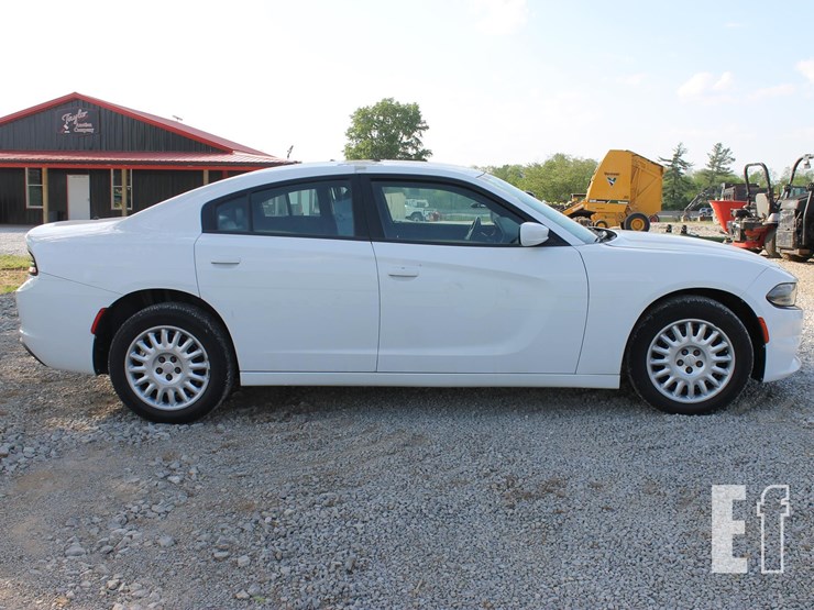 2018-dodge-charger-image-6