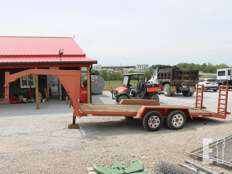 1900-16'-gooseneck-trailer-6713-image-2