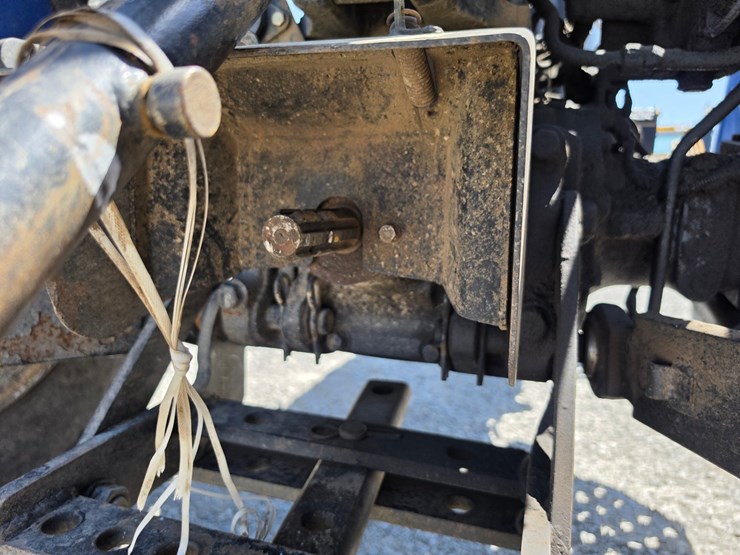 2006-new-holland-tt60a-image-9