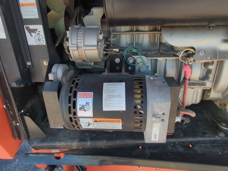 2017-jlg-660sj-image-13