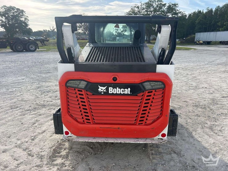 2021-bobcat-t66-image-22