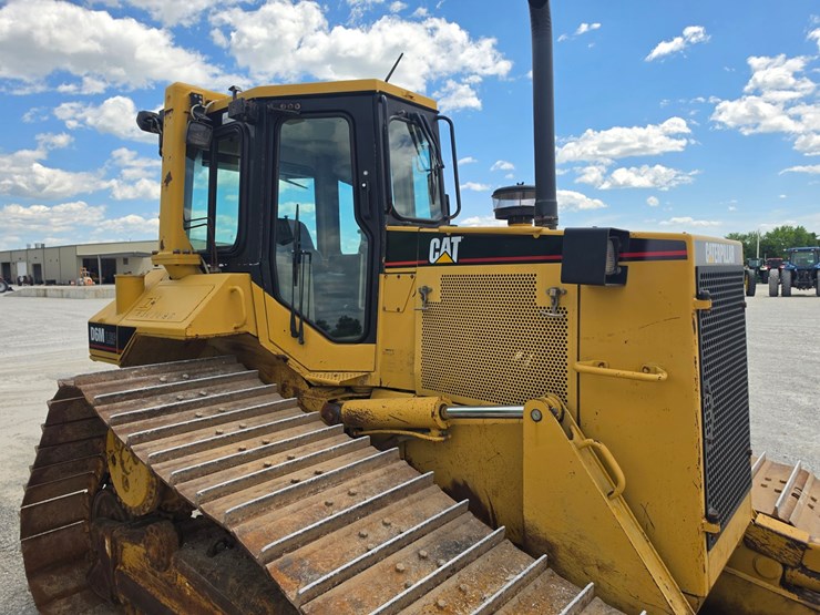 2002-caterpillar-d6m-lgp-image-27