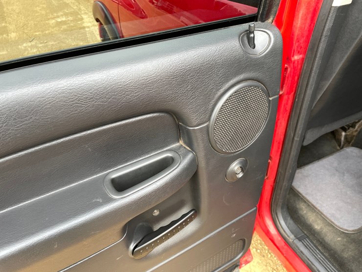 2003-dodge-ram-1500-image-48