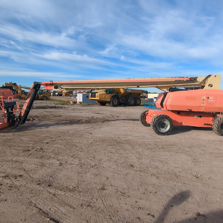 JLG 860SJ