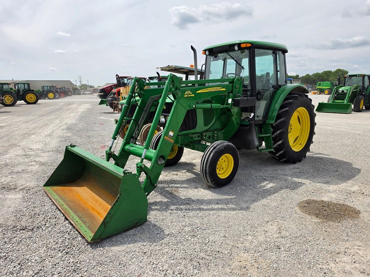 2007-john-deere-6415-image-26