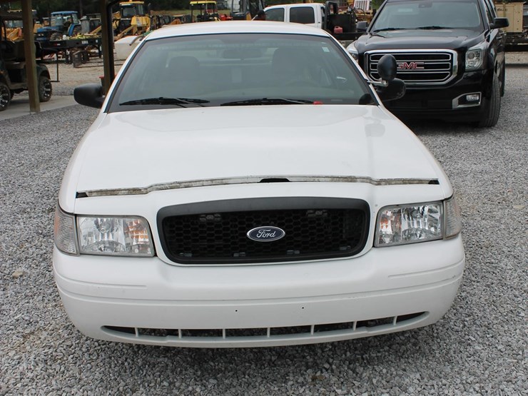 2011-ford-image-2