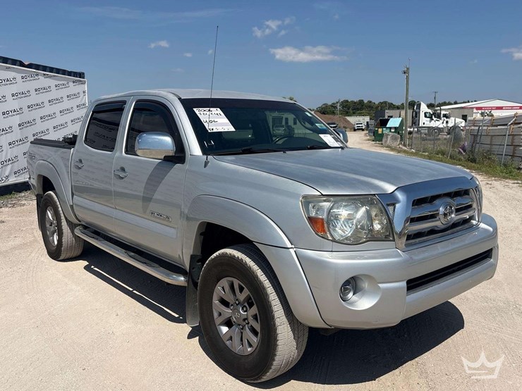 2006-toyota-tacoma-image-2