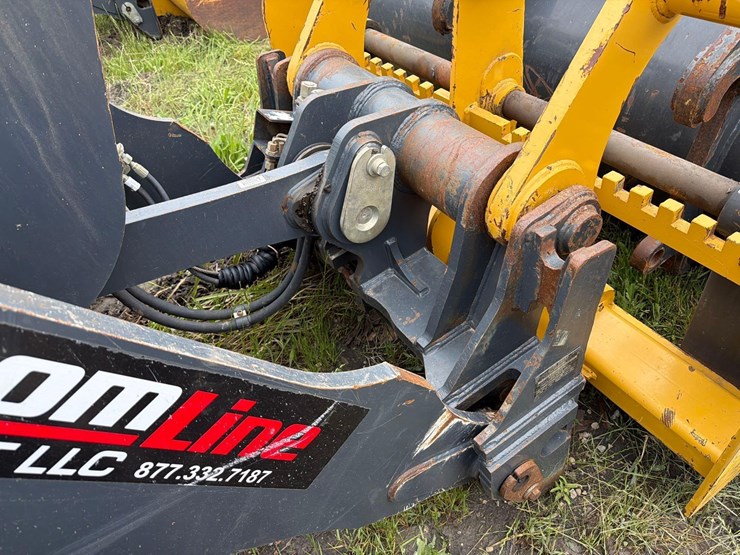 2023-deere-544p-image-10